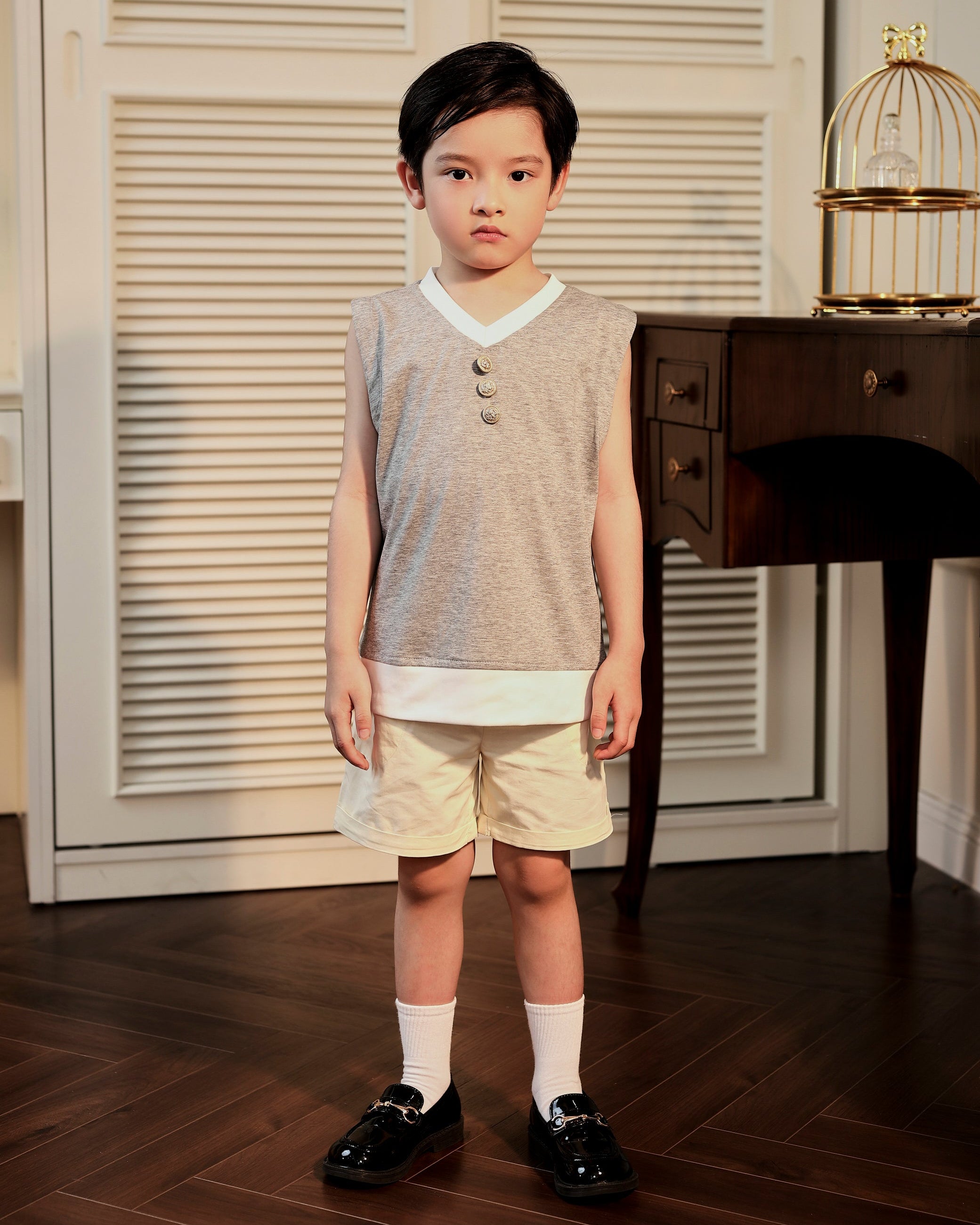 The Petit Gentleman Gile